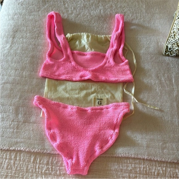 Hunza G bikini - Picture 2 of 2
